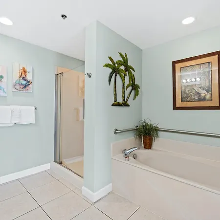 Splash Beach Resort By Panhandle Getaways Panama City Beach Room photo