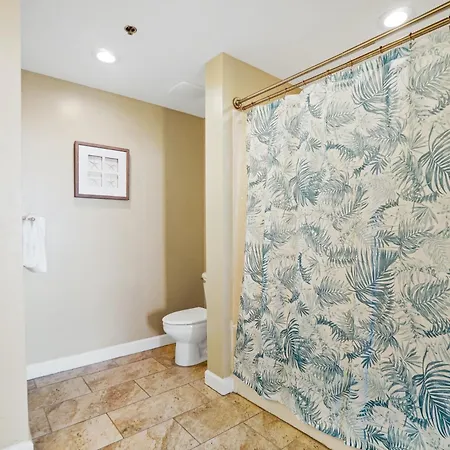 Splash Beach Resort By Panhandle Getaways Panama City Beach Room photo